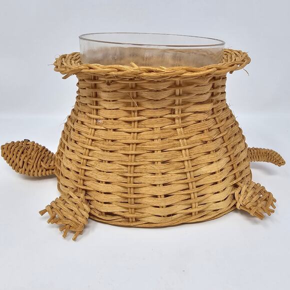 Vintage Wicker Turtle Basket Planter With Insert Made In Taiwan 4 Inch Pot - Picture 3 of 11